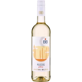 BB Napos Oldal Muskotály édes fehérbor 0,75l 2024* DRS