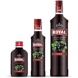 Royal Vodka fekete ribizli ízesítésű vodka 0,1l 30%